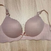 Гарний, ніжний бюстгальтер, розмір M, дивіться заміри.