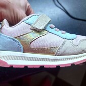 Кросівки для дівчинки 26 розмір