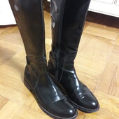 Розпродаж! Чоботи
