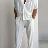 Шикарний костюм, без дефектів, дуже комфортний, якість!