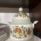 Красивая посуда обьемная USA