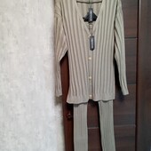 Брендовый новый трикотажный теплый костюм-двойка р.14-16..