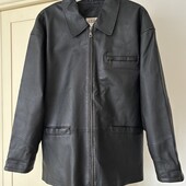 Класична шкіряна куртка від Newport, розмір 44.