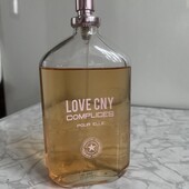 Туалетна вода complices love cny