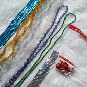 Лот новорічних товарів