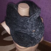 Гарний теплий шарф хомут