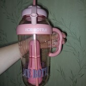 Пляшка велика пластикова 1300мл дляводи з льодом чи чаю з ситом та ковпачком на трубочці