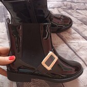 Лаковані демісезонні черевики Vices розмір 38