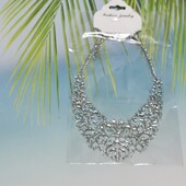 Ожерелье, колье, подвеска ажурное под серебро