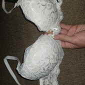 Суперський ажурний бюстик 34/75В