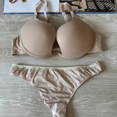 Гладкий бюстгальтер с пушап и трусы 75д и трусы