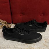 Adidas,оригінал,із текстилю,розмір 44 2/3,устілка 28,5