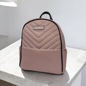 жіночий рюкзак на одне відділення