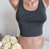 H&M стильный спортивный топ бюстгальтер для тренировок S размер Новый