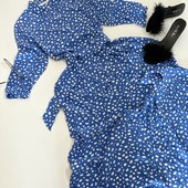 Гарна сукня з паском