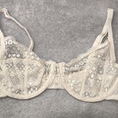 Невероятно красивый, нежный бюстик 85 C