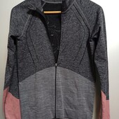 Кофта спортивная,термобелье в идеале.