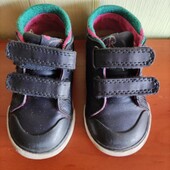 Кросовочки , шкіра, 20 розмір, чекати не потрібно, викуп зразу