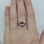 Золота каблучка з аметистом