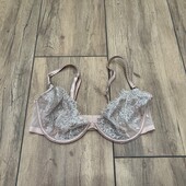 Бюстгальтер