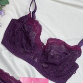 Красивий мереживний бюстик M&S,розмір 65F