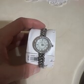 Часики на девушку красивые новые