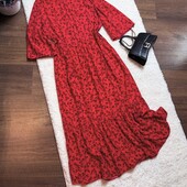 Гарна сукня червоного кольору на м/л