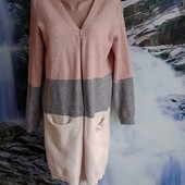 Чудовий трикотажний кардиган на пишні форми в пастельних тонах