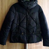 Куртка зимова р,XL капюшон відстібається.