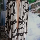 Оригинальный стильный итальянский кардиган.