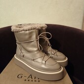 Стильні шкіряні зимові сапожки ботинки!