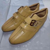 Guess нові шкіряні кросівки/туфлі 39 р