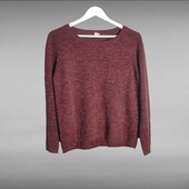 Жіночий бордовий светр М