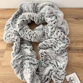 Мягенький плюшевий шарф