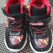 Класні кросівки