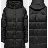 Фирменная теплая куртка (пуховик)