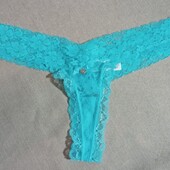 Ніжні еластичні трусики з ніжним м'яким мереживом від Boux Avenue розмір 38 евро