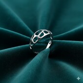 Срібна каблучка 17,5 розмір