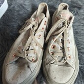Converse uk6 39p 24.5 стопа. Ідеальний стан оригінальні замшеві кеди