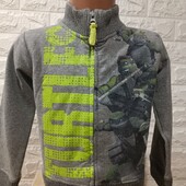 Тепленька толстовка у відмінному стані 3/4 роки дивіться заміри