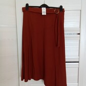 Розпродаж!!! Брендовая новая красивая вискозная юбка р.12-14.