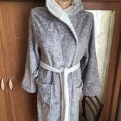 Дуже теплий халат, як шуба, мягусенький, M. Tokyo Laundry. в ідеалі