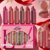 1 на вибір))Помада для губ з перламутром