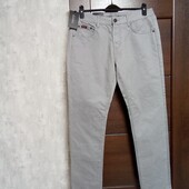 Новые брендовые коттоновые мужские джинсы р.34-32.