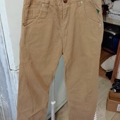 штани чиноси