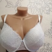 Новый! Красивий бюстгальтер на кісточках F&F 85Е