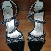 Святкові босоніжки розмір 40