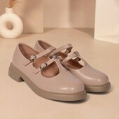 Лофери жіночі розмір 37