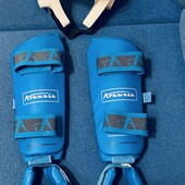 Захисне спорядження для карате . Розмір S - в новому стані .