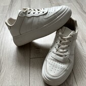 Кросівки 37р.